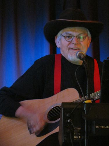 Performing at the Broken Anchor in Bandon, Oregon